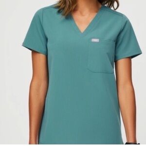 Figs Set Catarina Scrub Top and Kade Cargo Pants Size Medium
